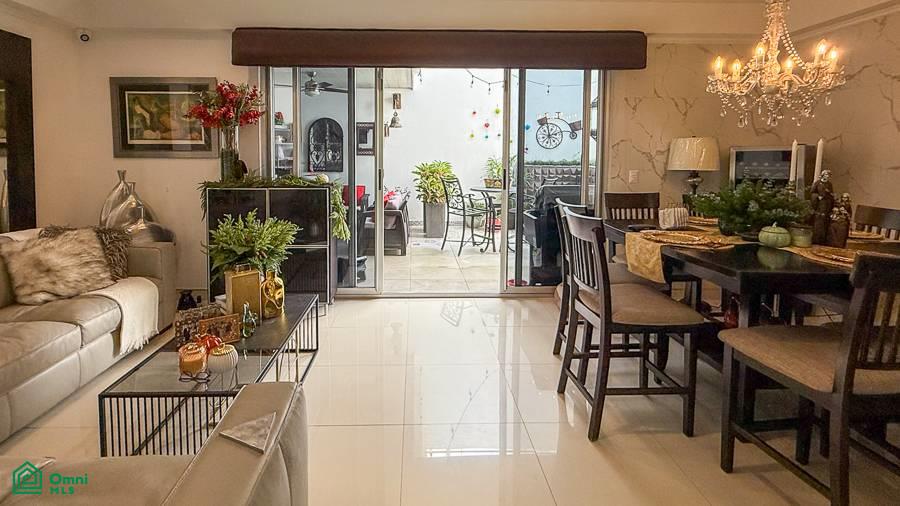 3 bed Single Family Homes For Sale in Escazu, San Jose - 1