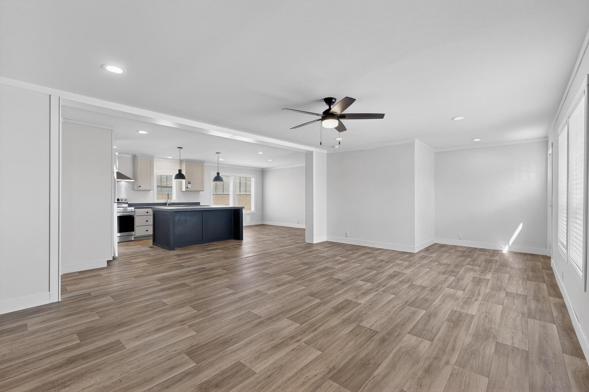 Photo 4 of Sale Pending at 51 Airport Dr, Los Lunas, NM 87031 | MLS# 1093886 | Listing updated on 2026-10-21