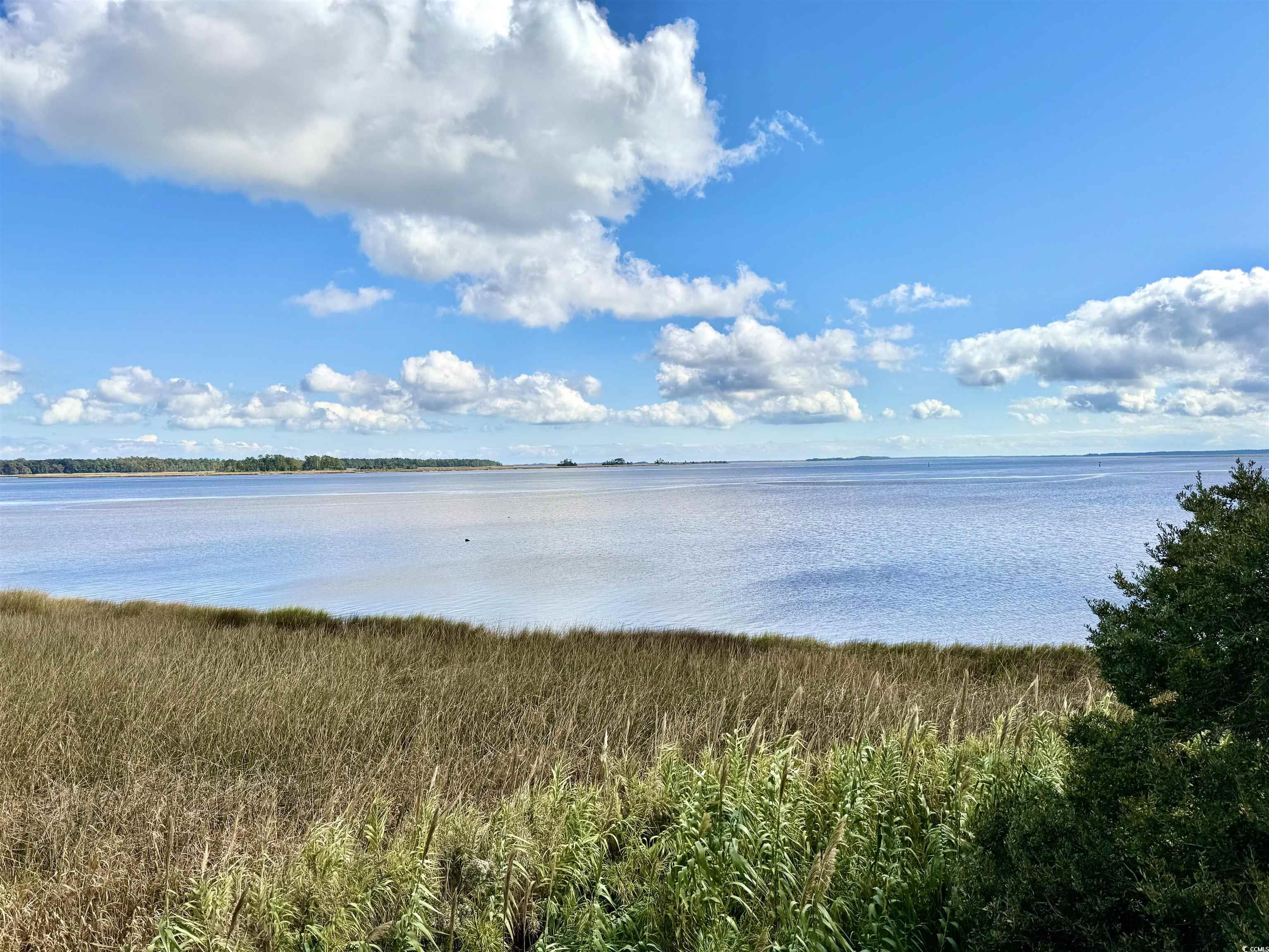 2526526 | Photo 23