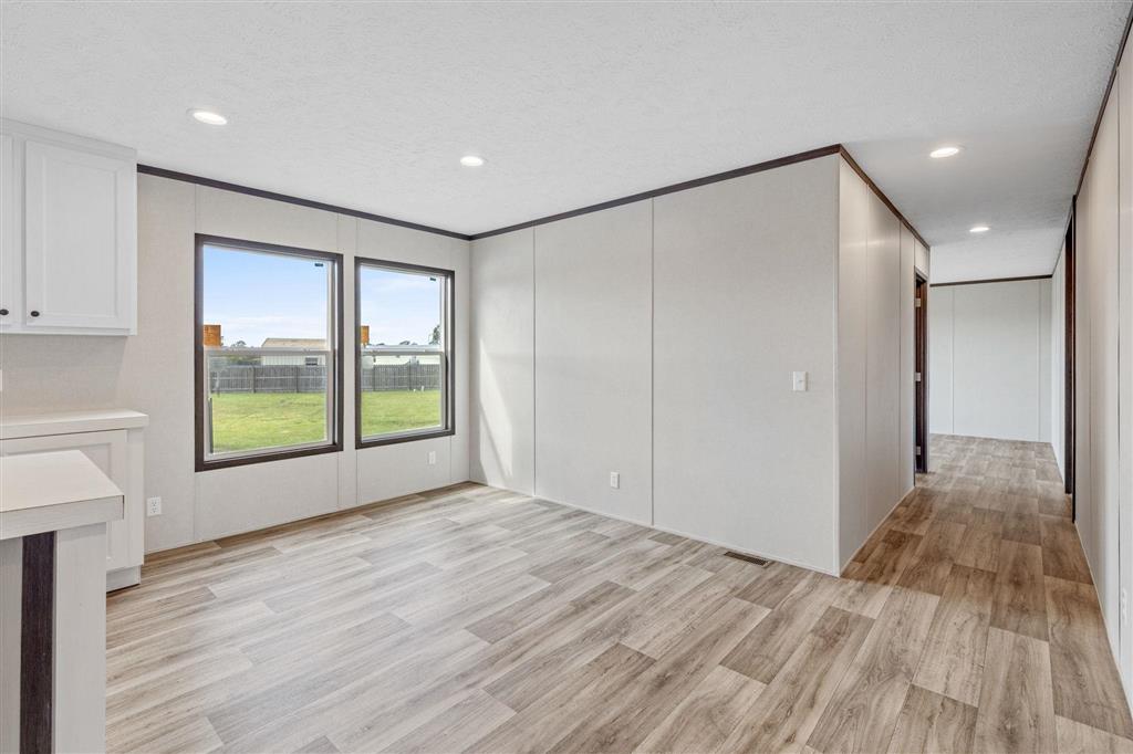 4167 Green Tree Lane — photo 4