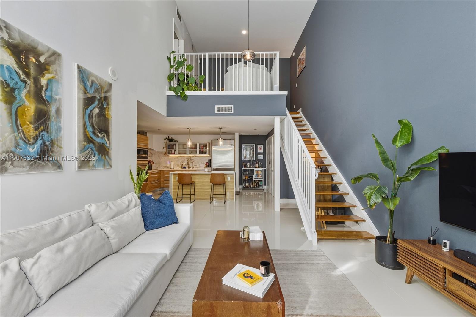 Paramount Bay Condo