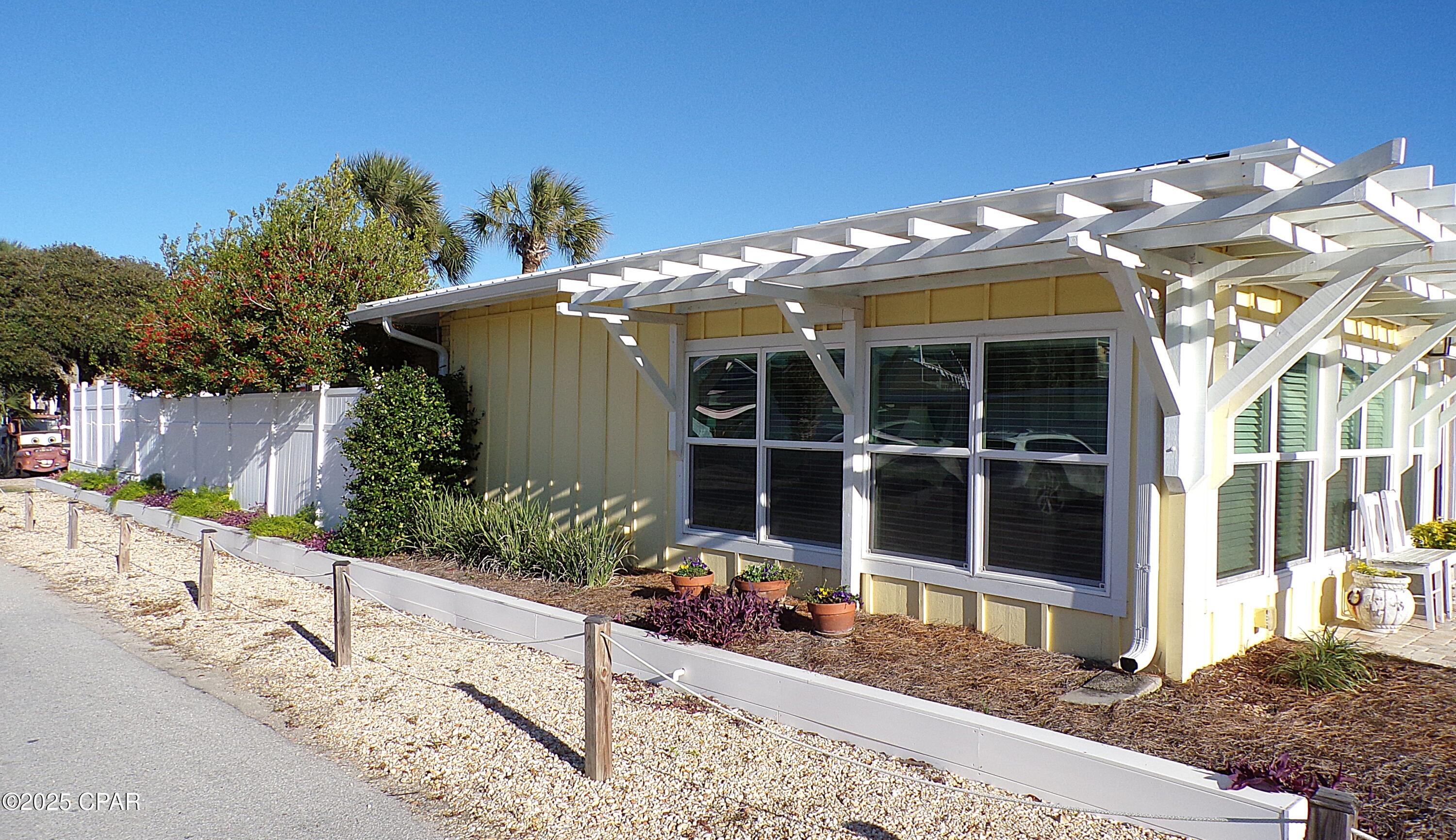 Image 2 For 8213 Surf Drive