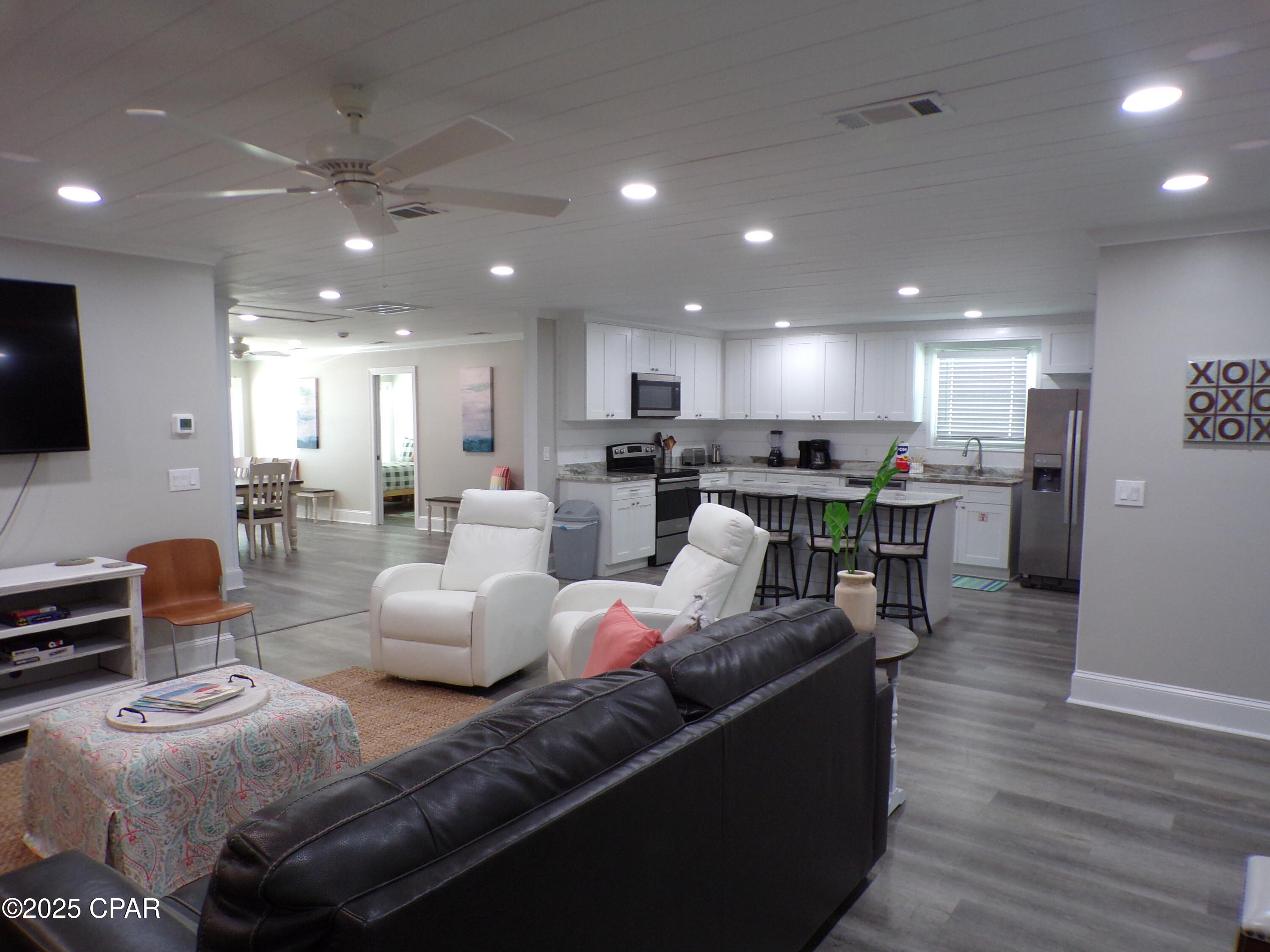 Image 15 For 8312 Surf Drive