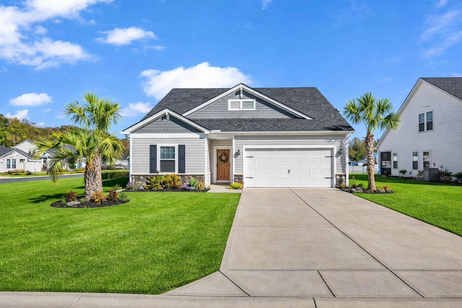 2526826 | Photo 4