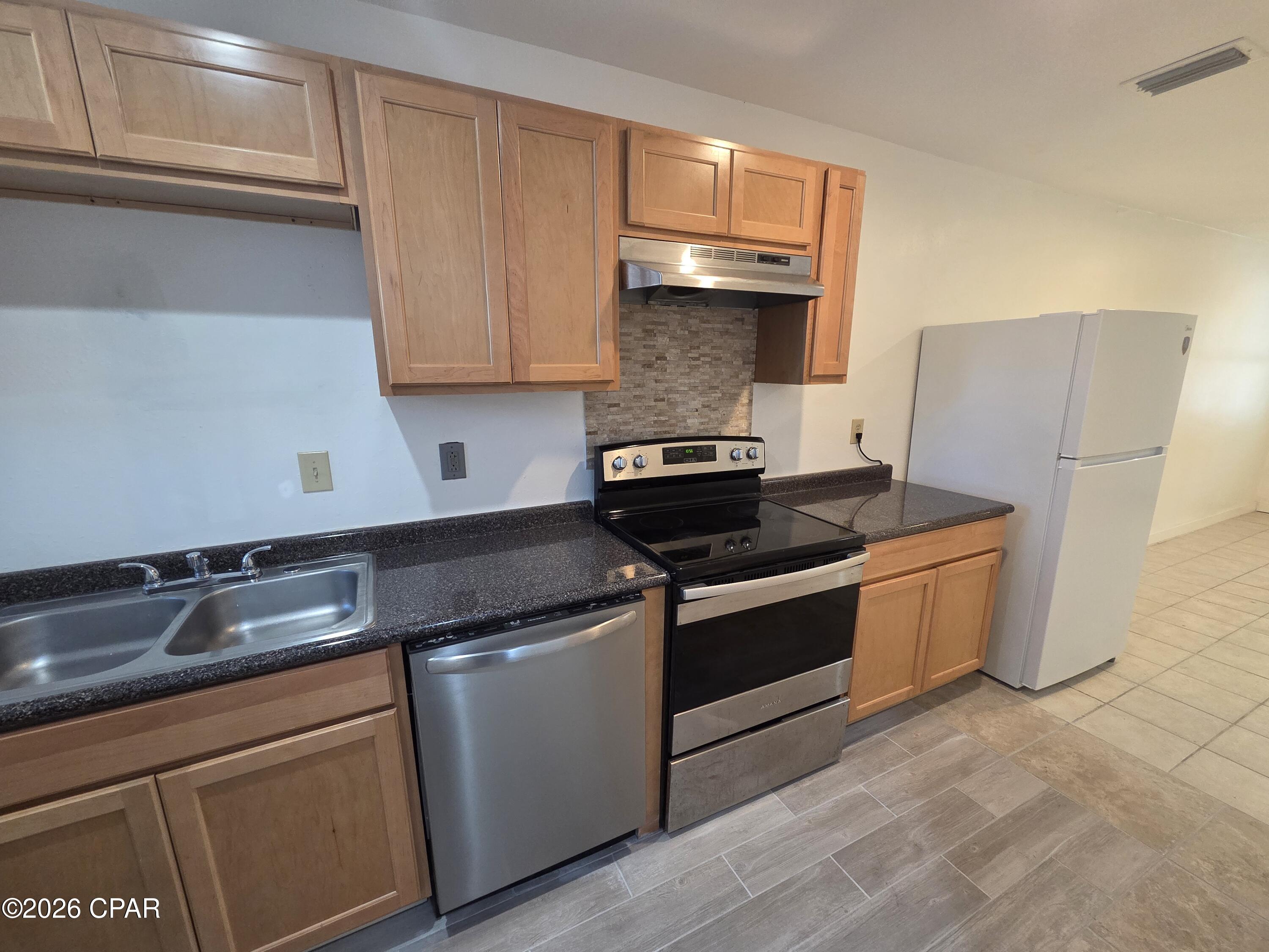 Image 3 For 6332 Omoko Street