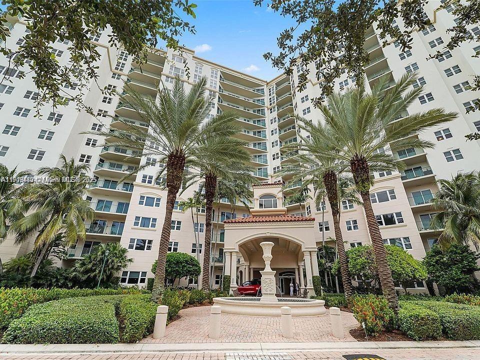 Turnberry Village