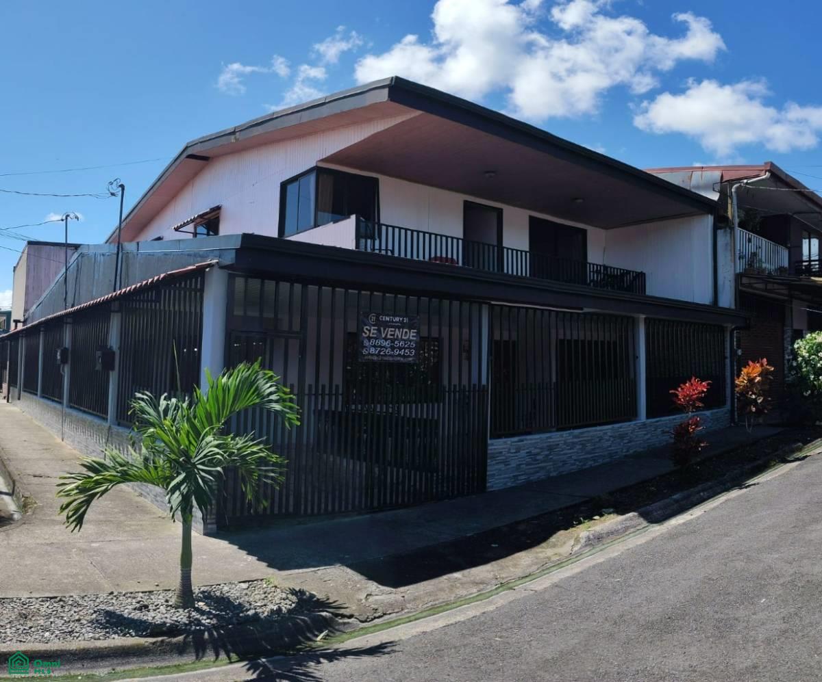 5 bed Single Family Homes For Sale in Turrialba, Cartago - 1