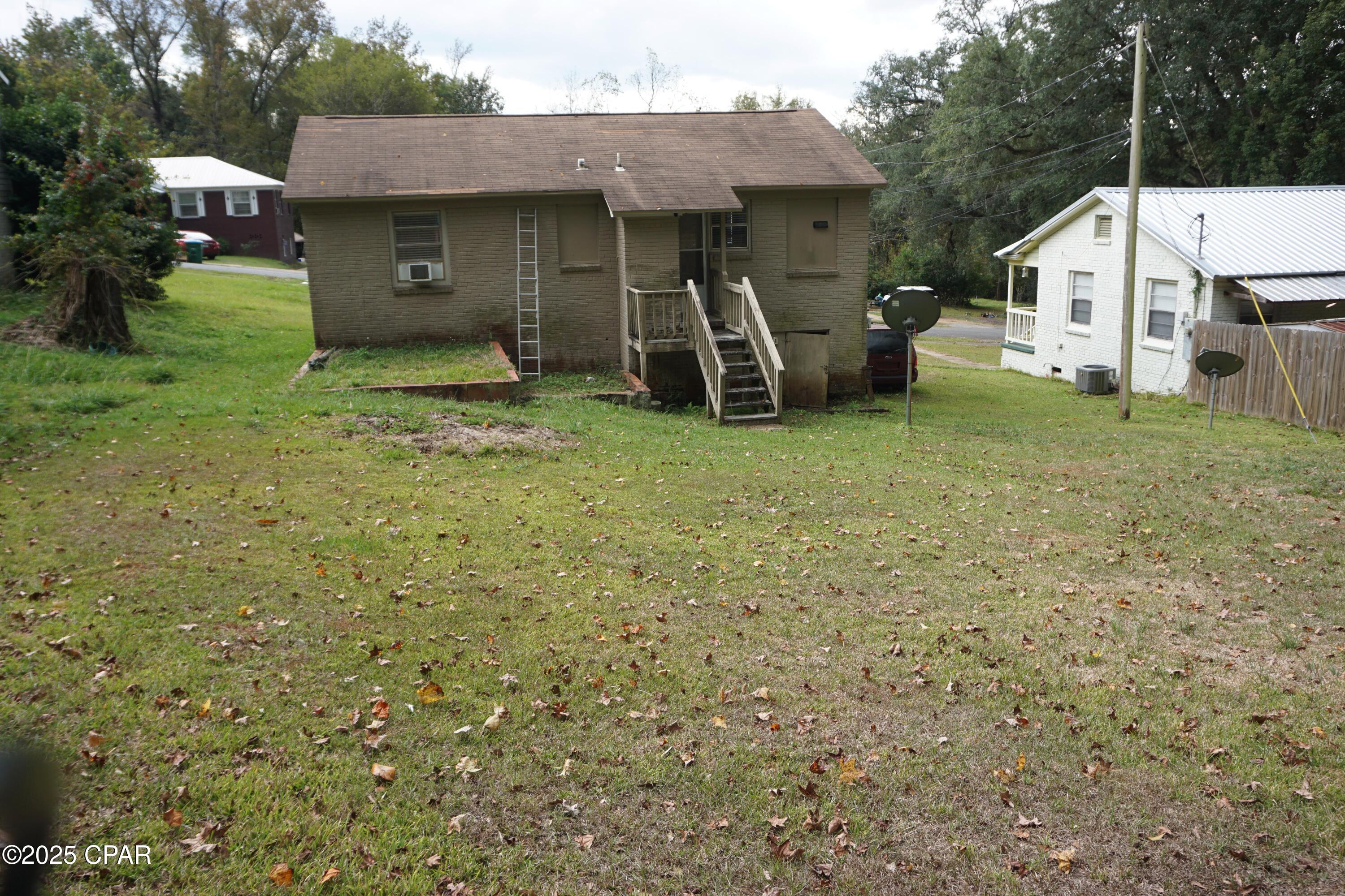 Homes for sale in Chattahoochee, FL | 40 W Barnes Ave, Chattahoochee, FL 32324 | MLS# 781453