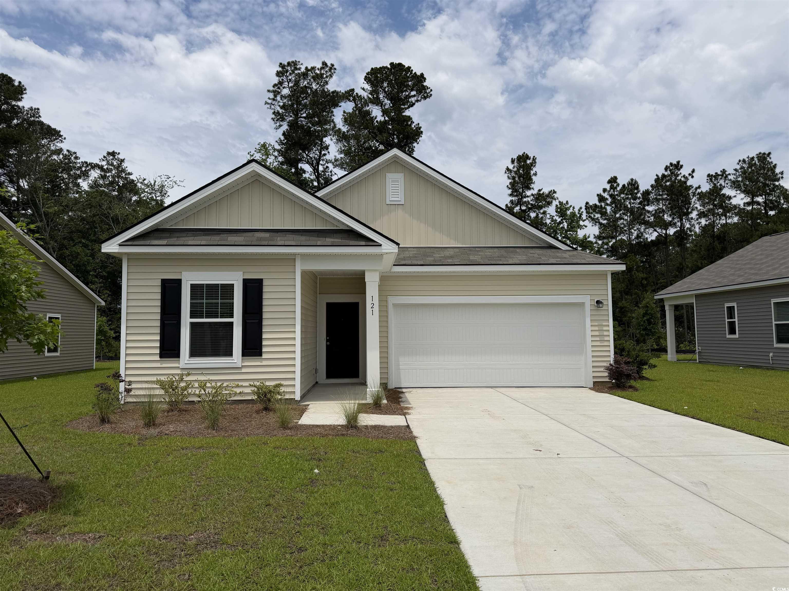 121 Admiral St Conway, SC 29526