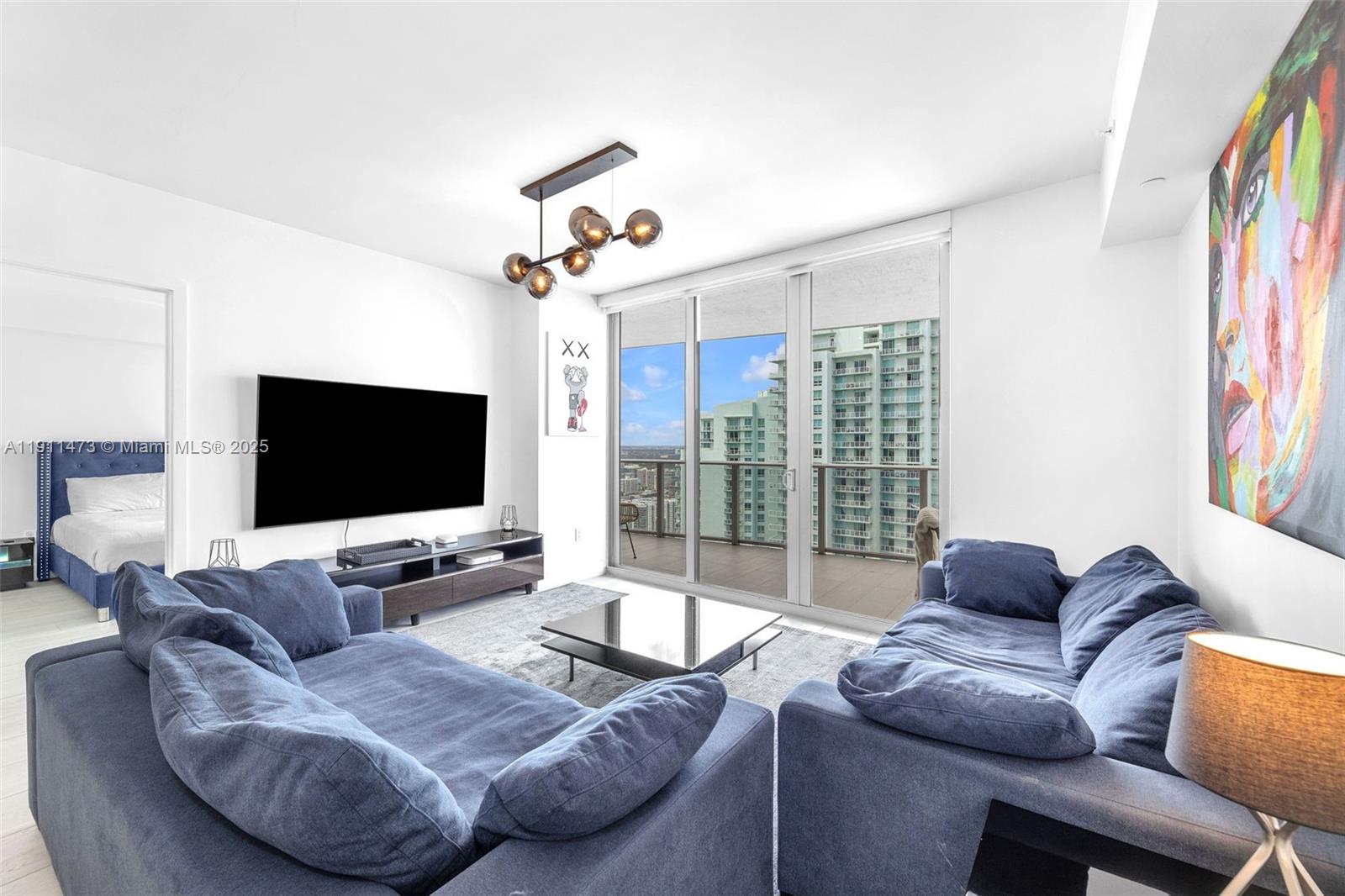 Aria On The Bay Condo