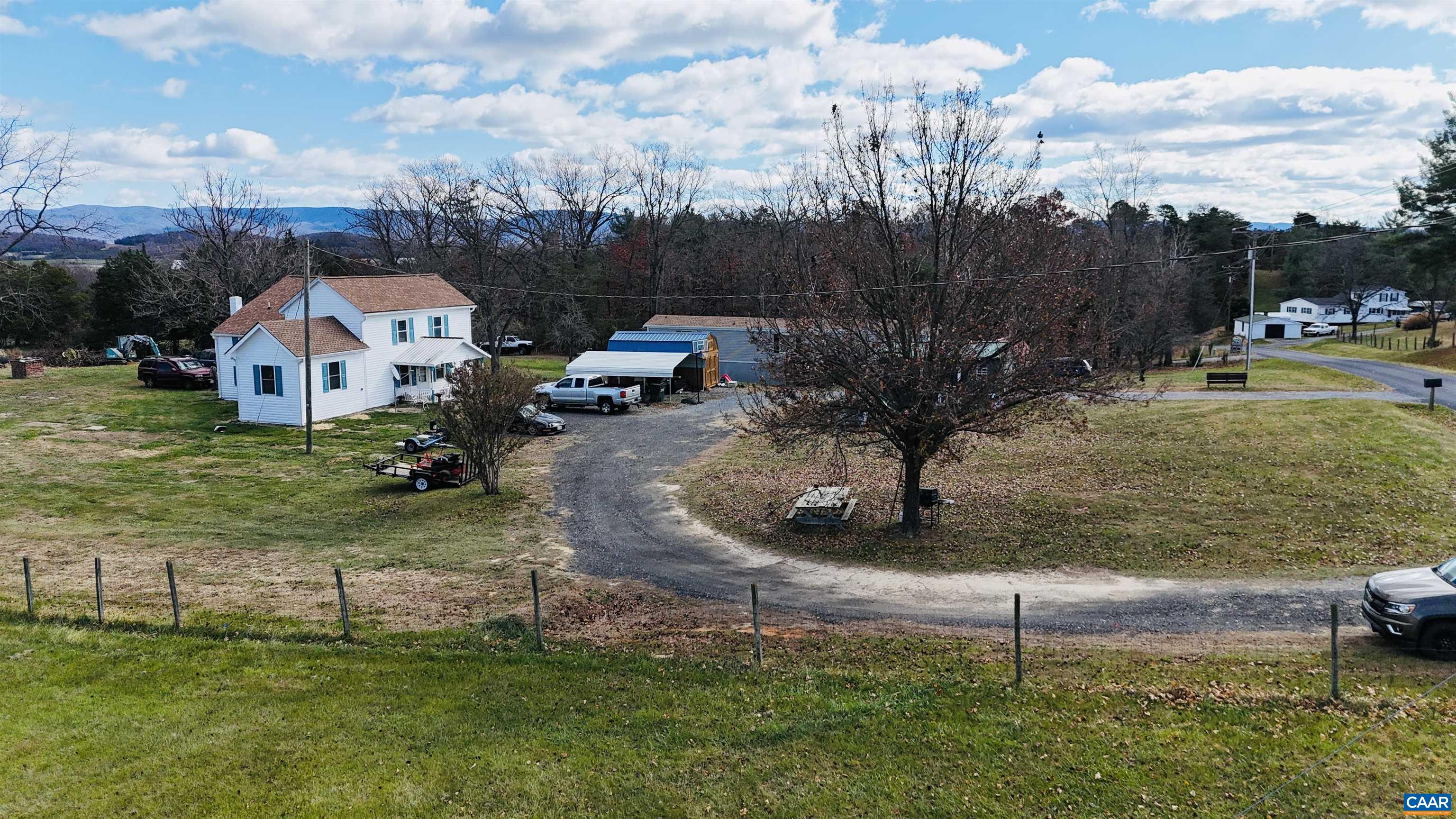 43 Niswander Rd