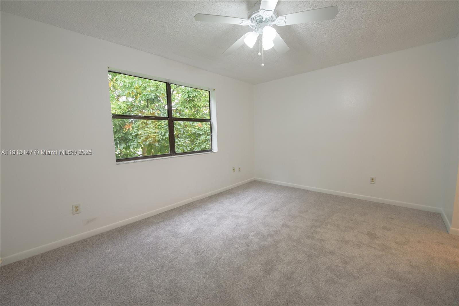 Stunning waterfront exterior at 820 Franklin Ave - Condo in Homestead