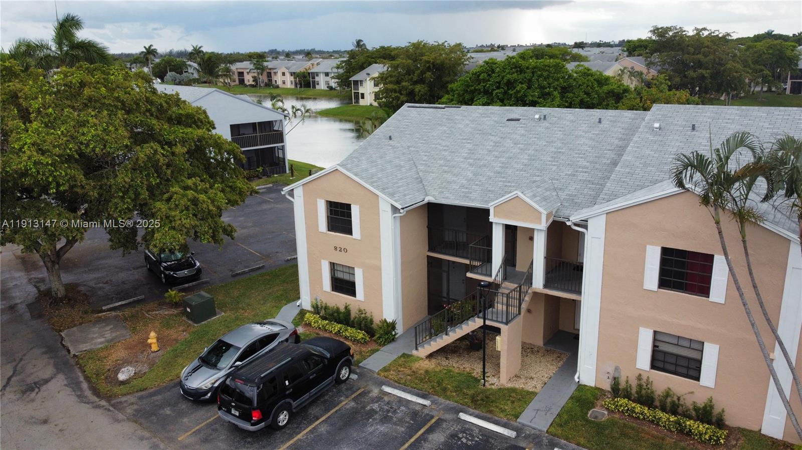 Modern kitchen with designer features at 820 Franklin Ave - Condo in Homestead