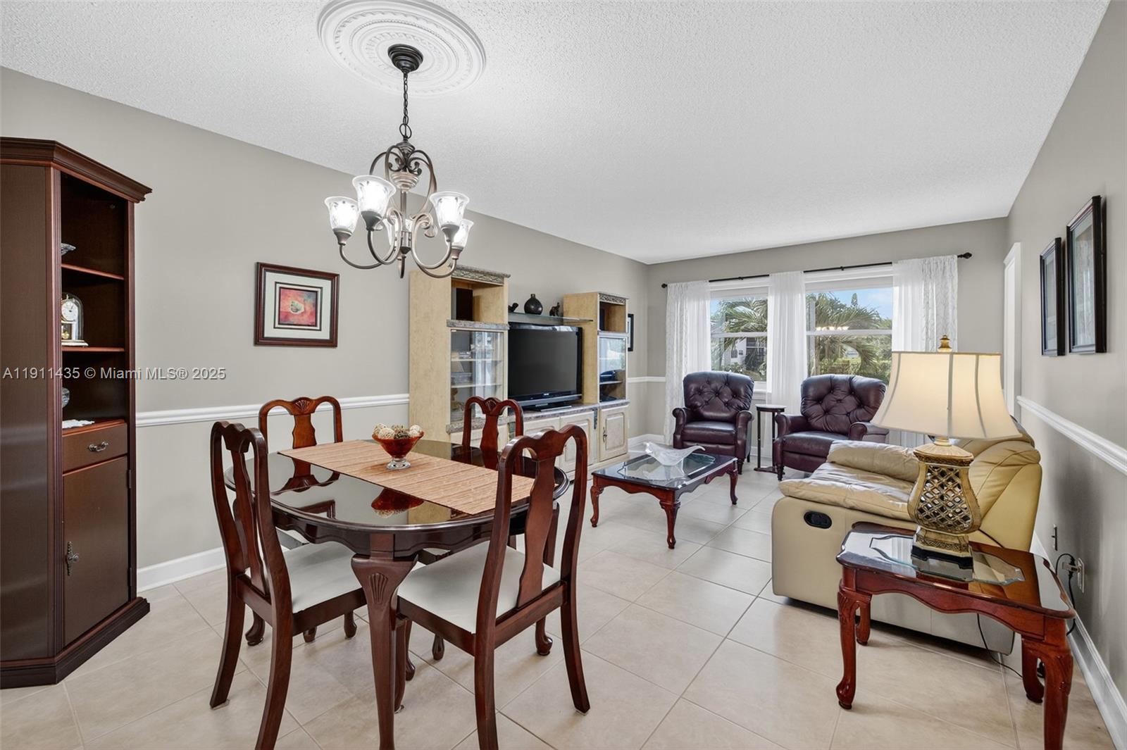 Rose Gardens Condo