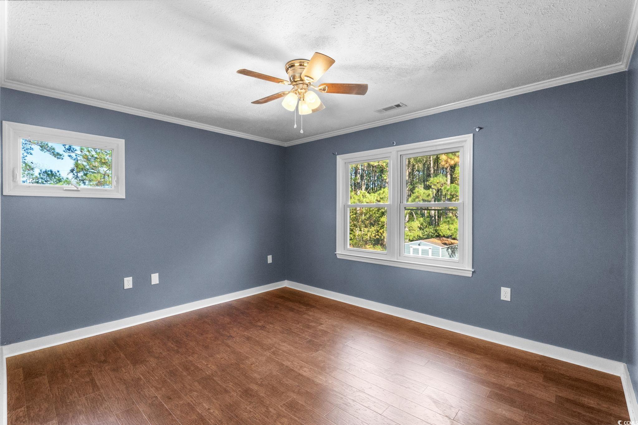 2527413 | Photo 11