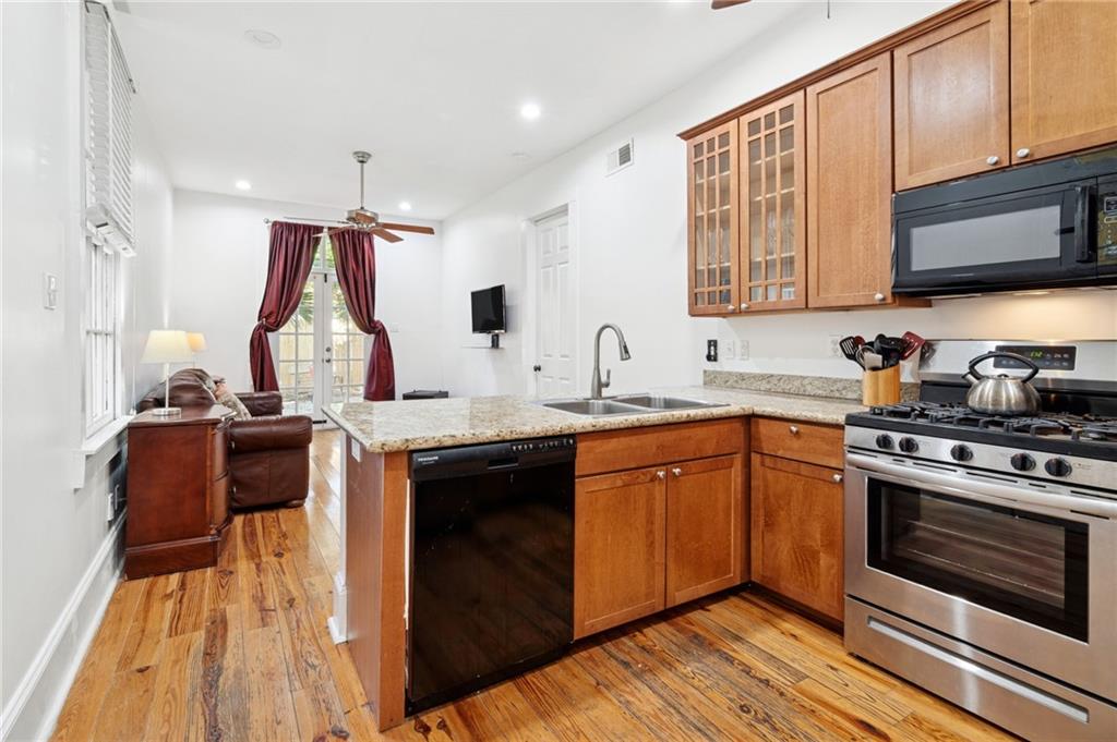 Homes for sale in New Orleans, LA | 2217 Laurel St #2, New Orleans, LA 70130 | MLS# 2530842