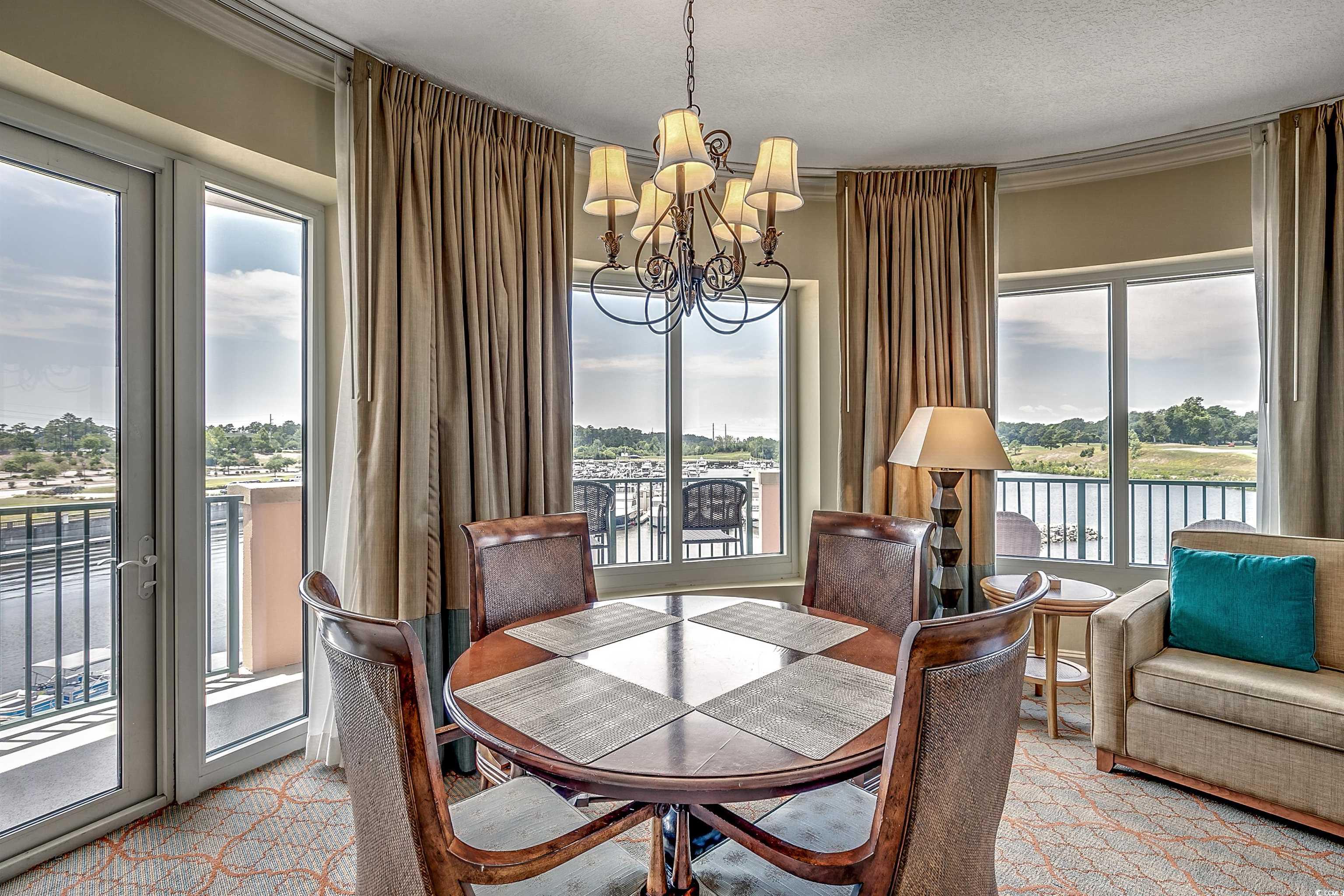 2527461 | Photo 7