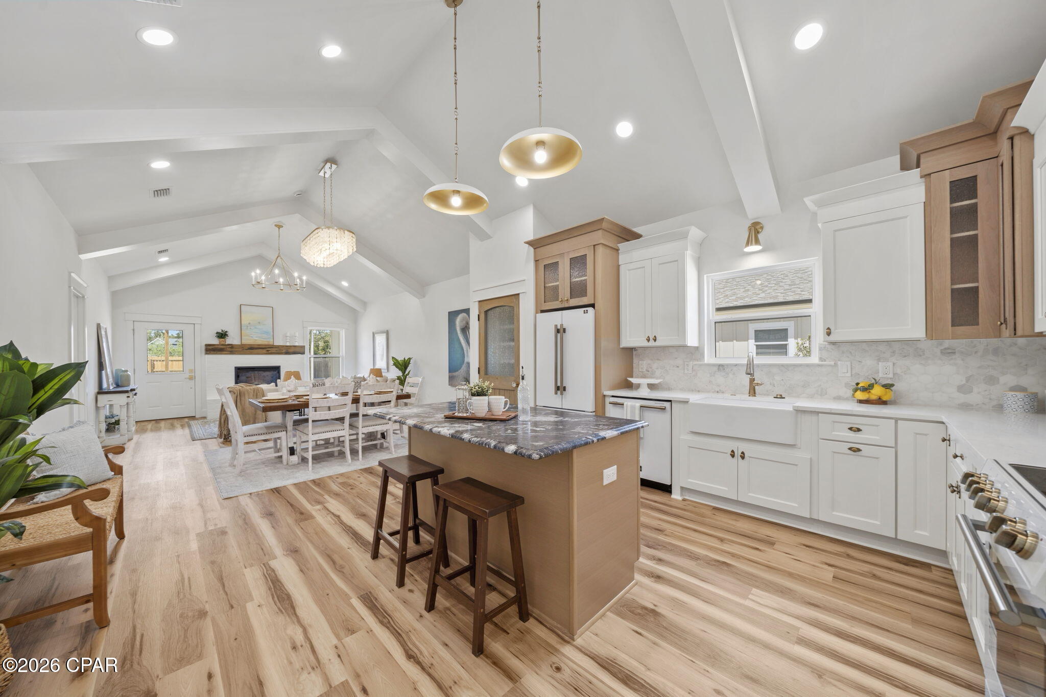 Image 4 For 1439 1st Street