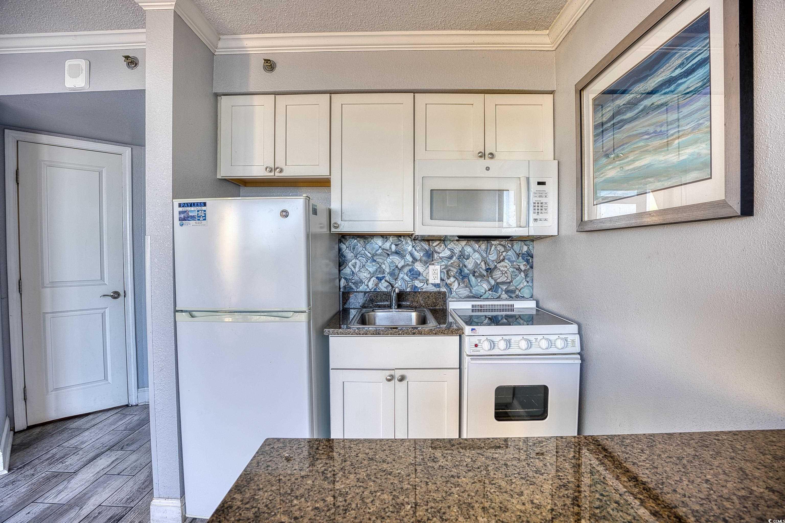 2527534 | Photo 17