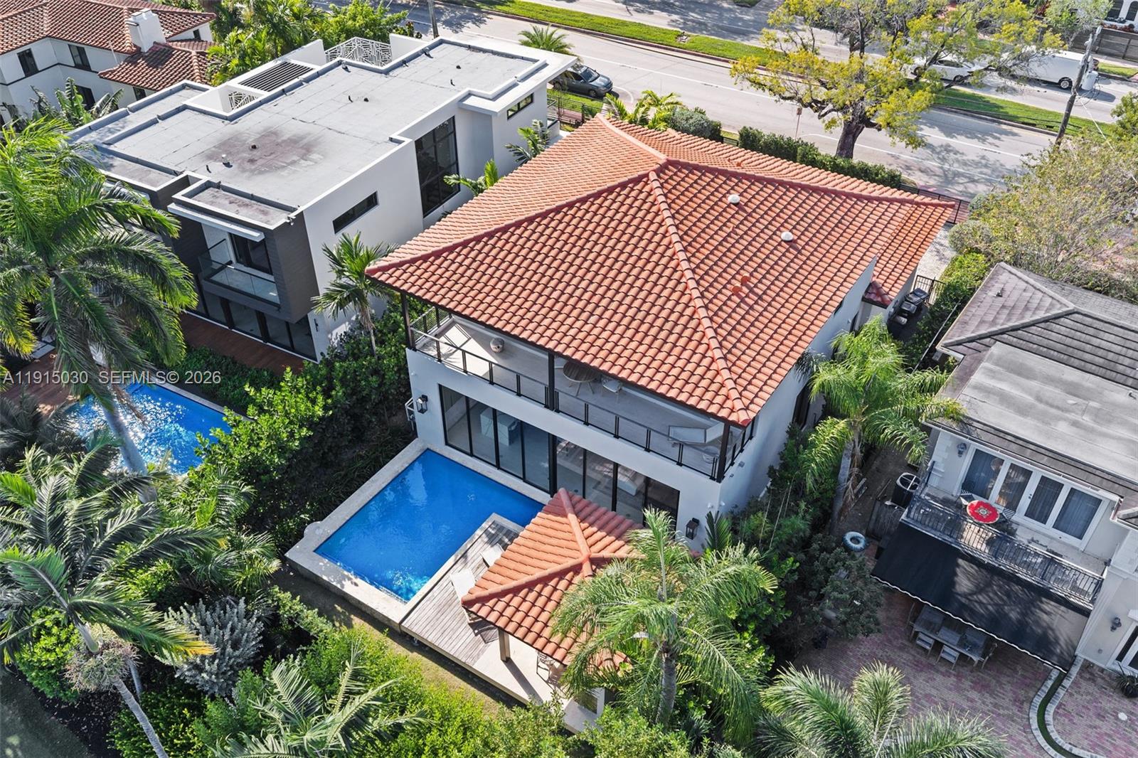 5831 Alton Rd, Miami Beach FL 33140