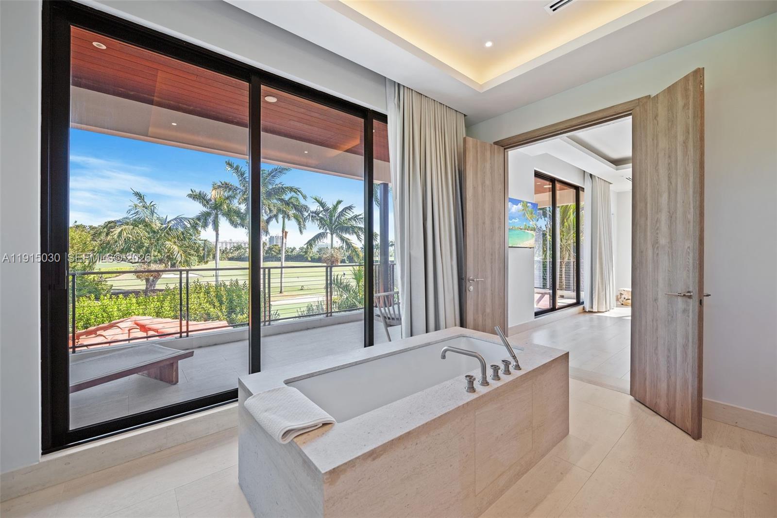5831 Alton Rd, Miami Beach FL 33140