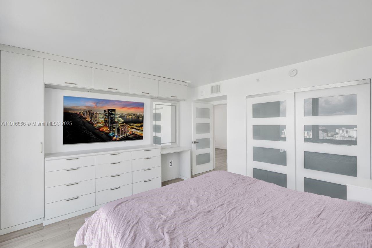 90 Alton Rd #1907, Miami Beach FL 33139