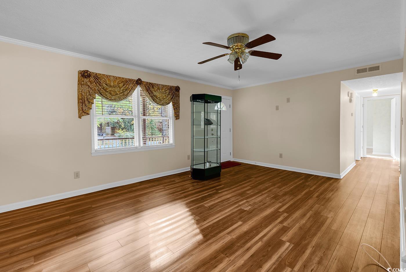 2527990 | Photo 14