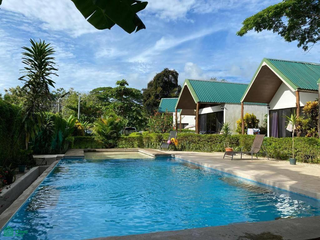 8 bed Property For Sale in Puntarenas, Puntarenas - 1