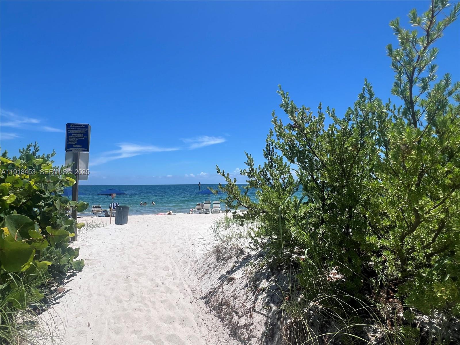 Sands Of Key Biscayne Con
