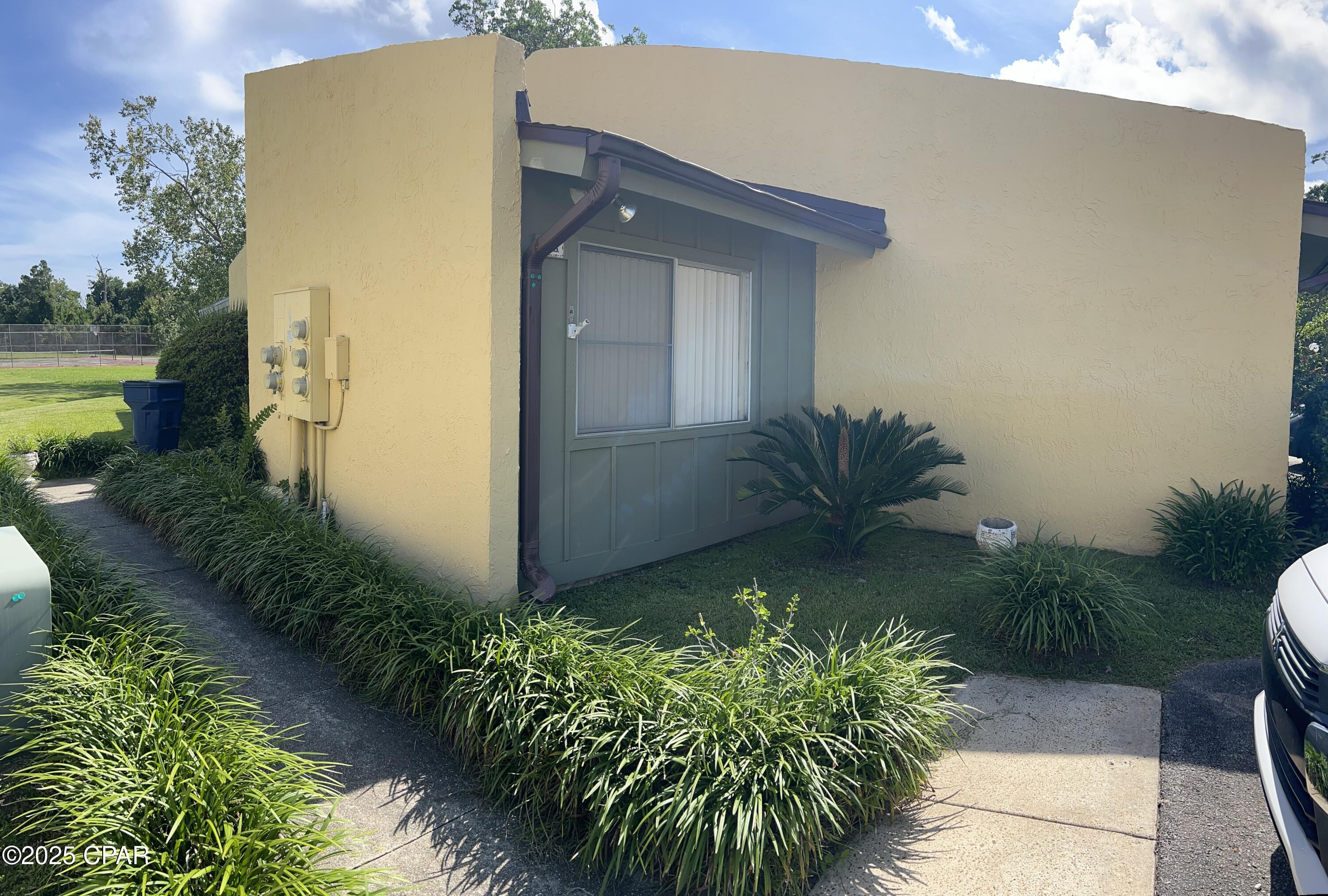 Photo 2 of Sale Pending at 1025 W 19th St #3A, Panama City, FL 32405 | MLS# 782039 | Listing updated on 2026-09-16