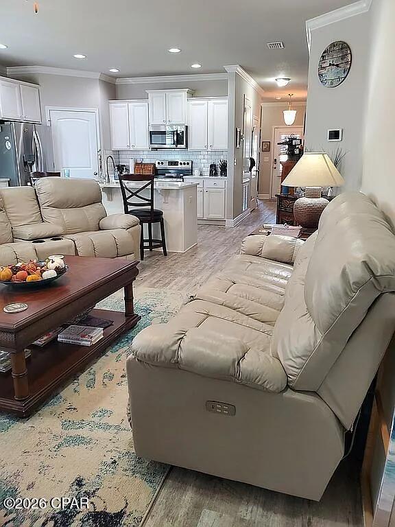 Image 8 For 123 Moonraker Circle