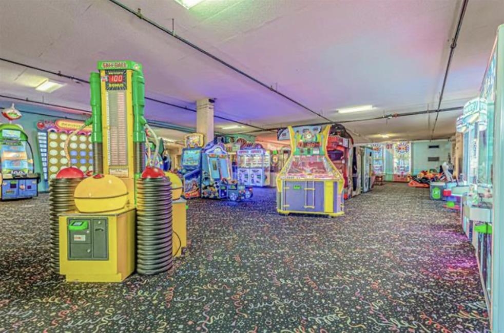 2528225 | Photo 25