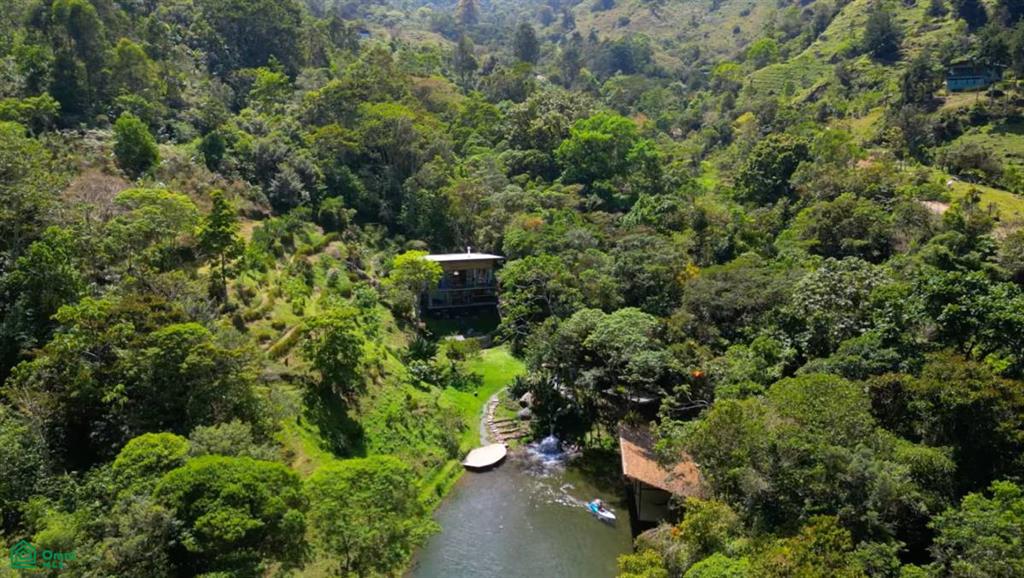4 bed Single Family Homes For Sale in Rivas, San Jose - 1