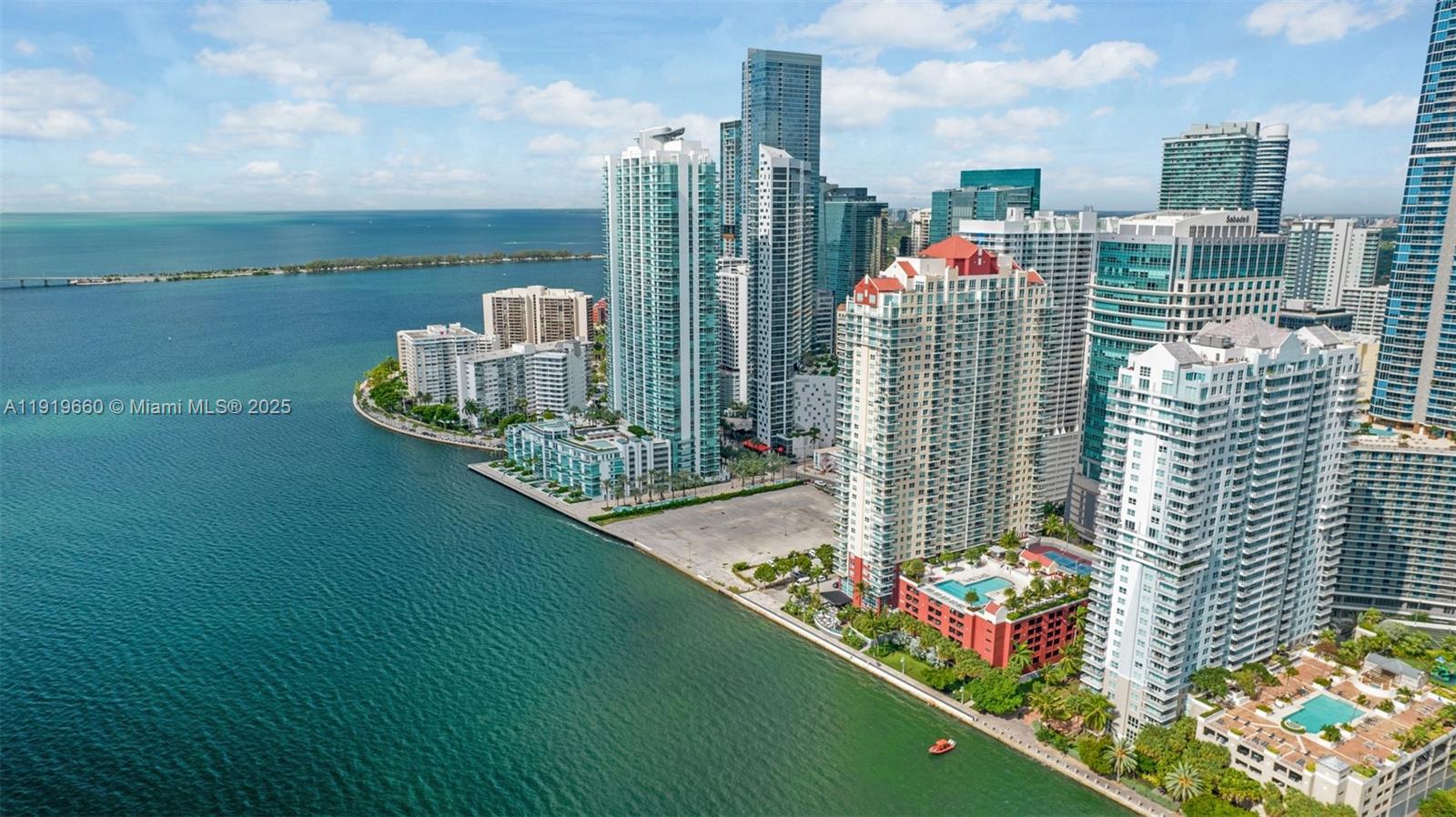 The Mark On Brickell Cond