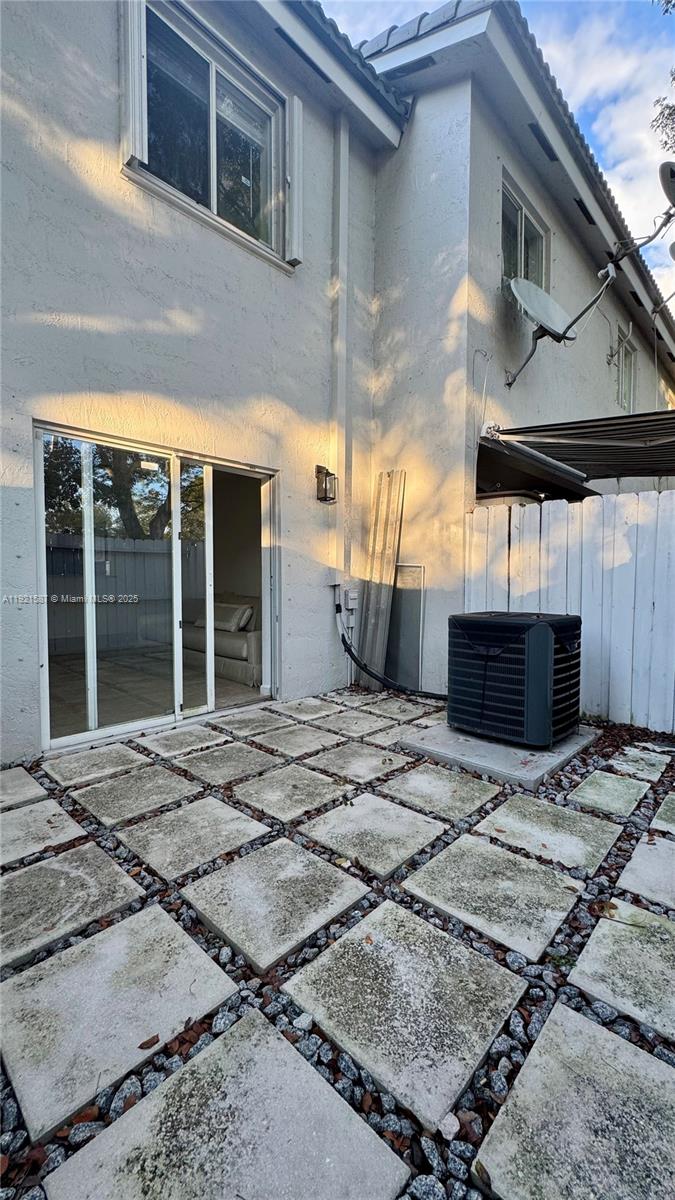 Property photo # 0