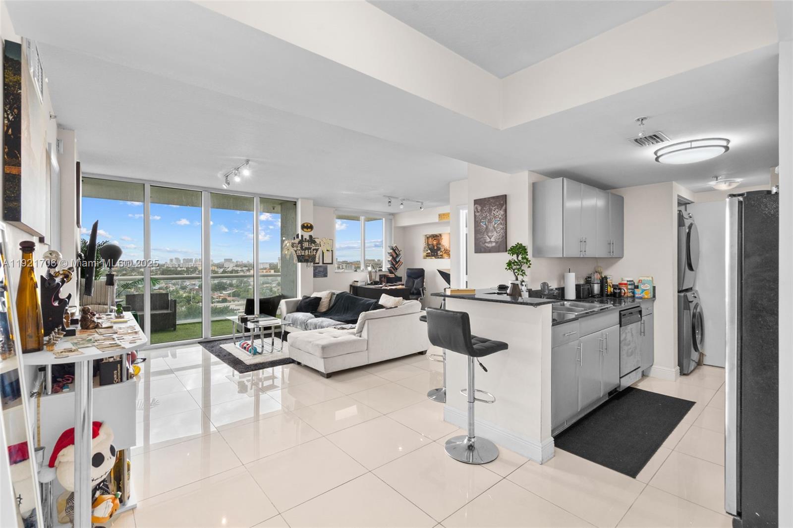 Terrazas Riverpark Villag