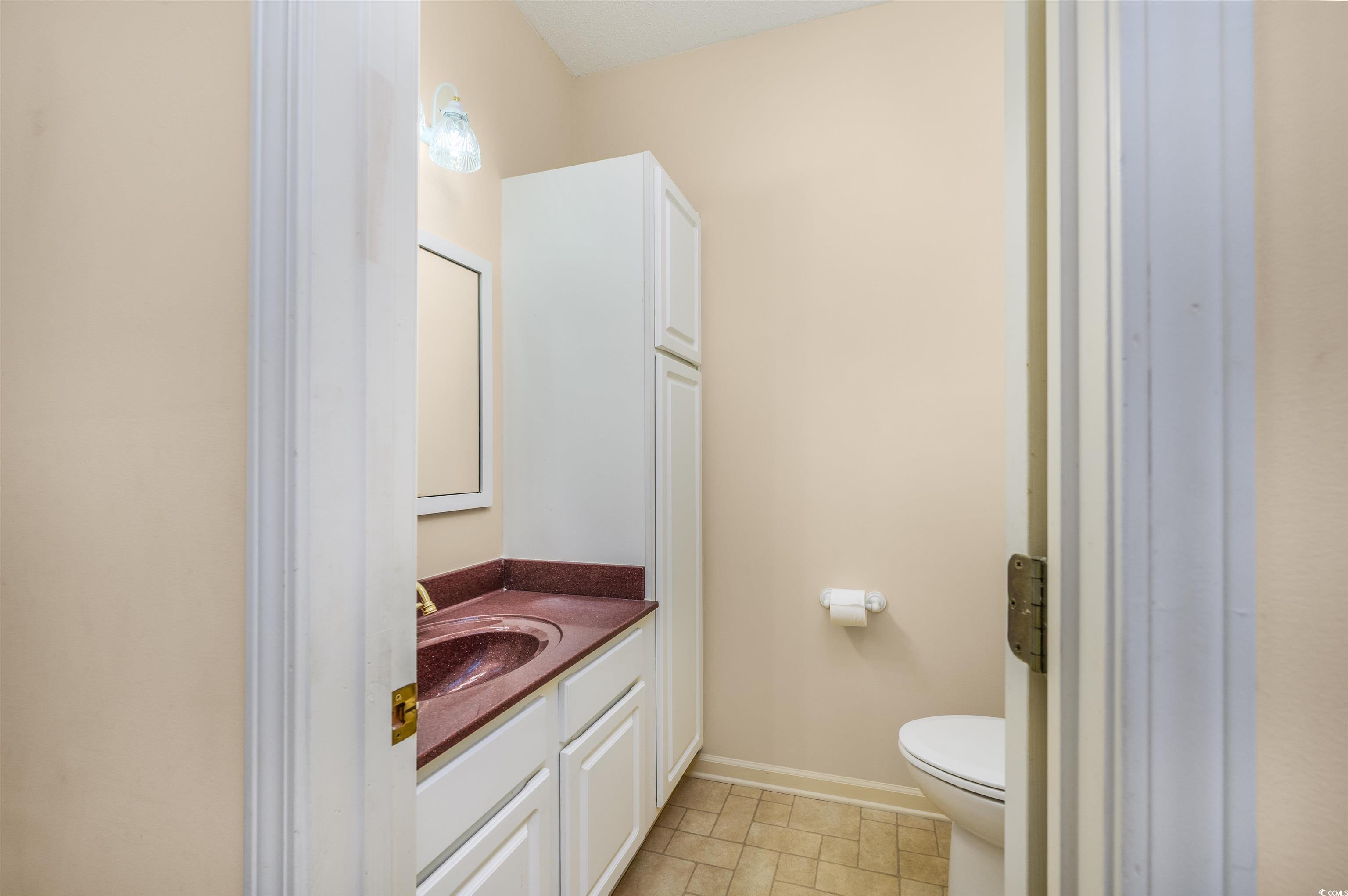 1799 Spinnaker Dr. 