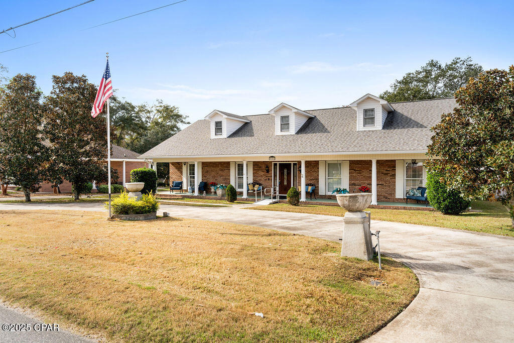 Details for 5381 College Drive, Graceville, FL 32440
