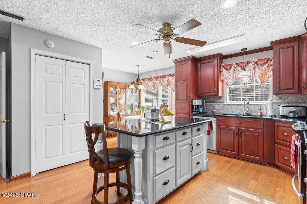 Image 16 For 5381 College Drive