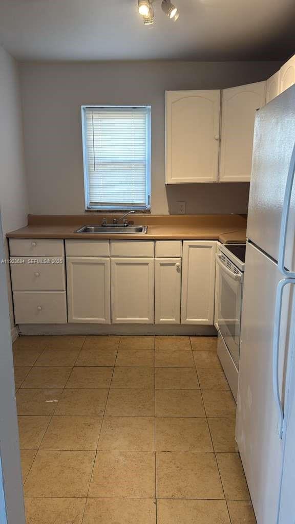 Property photo # 7
