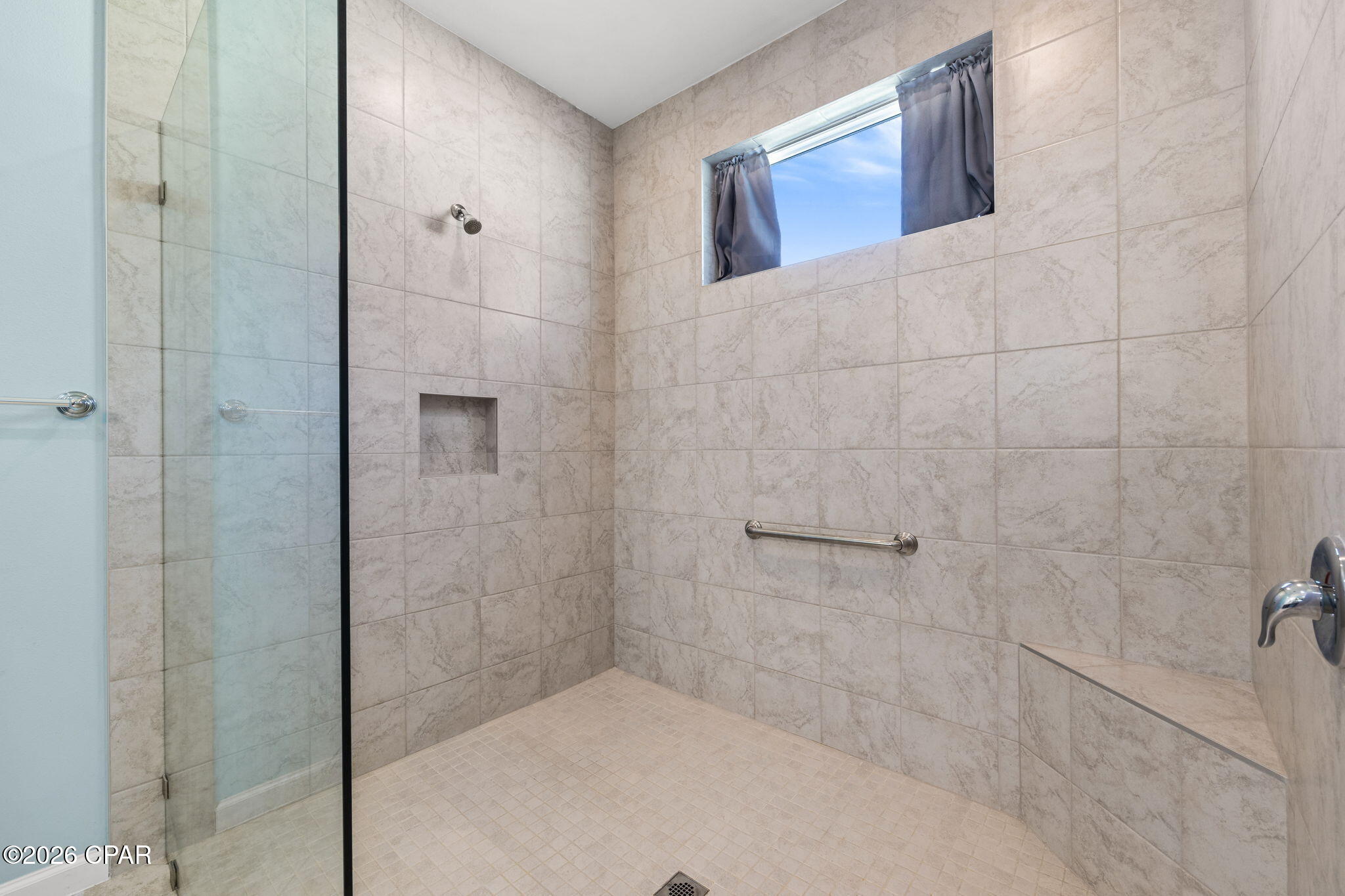 Image 38 For 8336 Landshark Boulevard