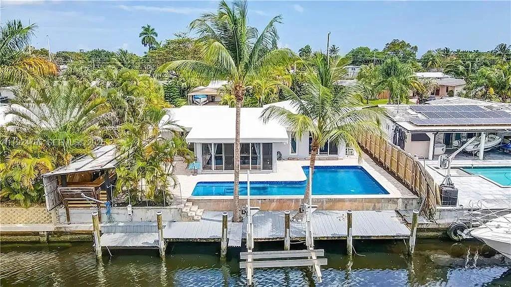 Lauderdale Isles No 2