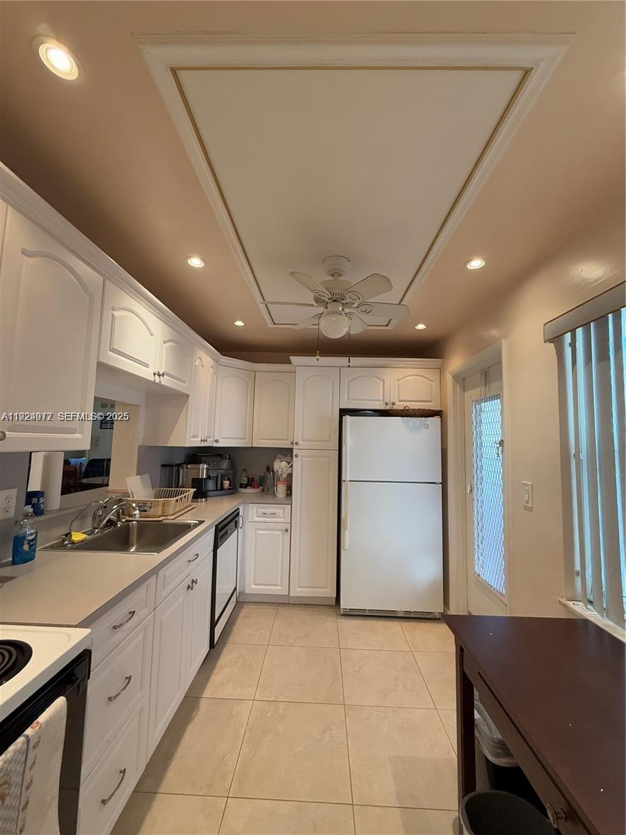 Homes for sale in Lauderdale Lakes, FL | 4270 Nw 40Th St #202, Lauderdale Lakes, FL 33319 | MLS# A11924977