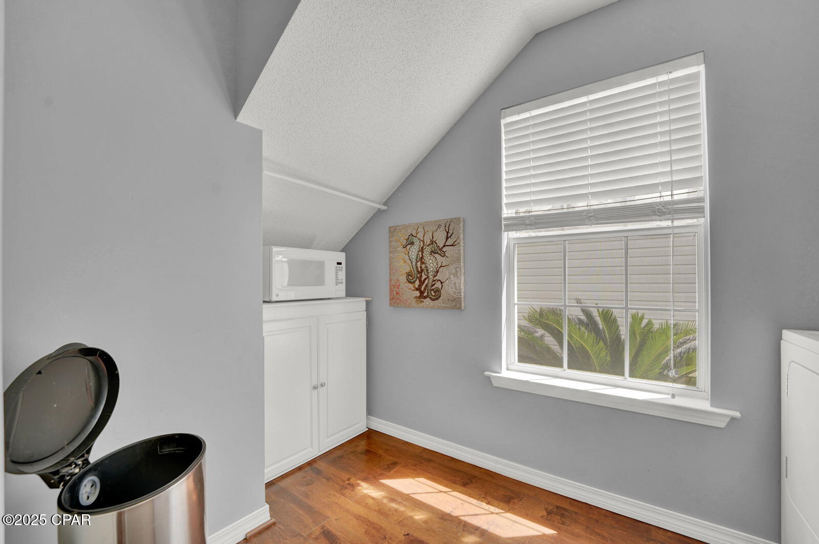 Image 13 For 231 Via Largo  # 39-b