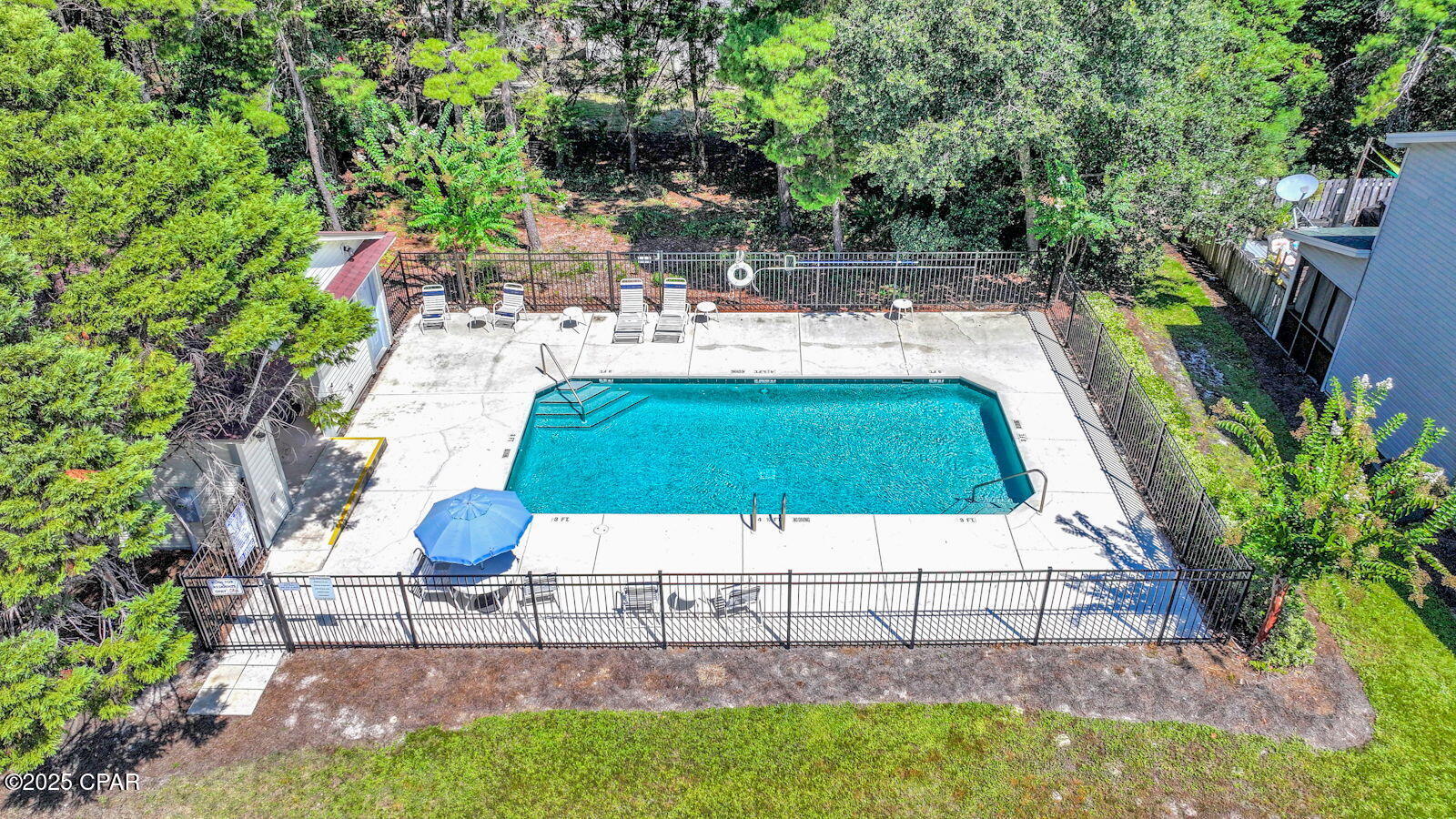 Image 34 For 231 Via Largo  # 39-b