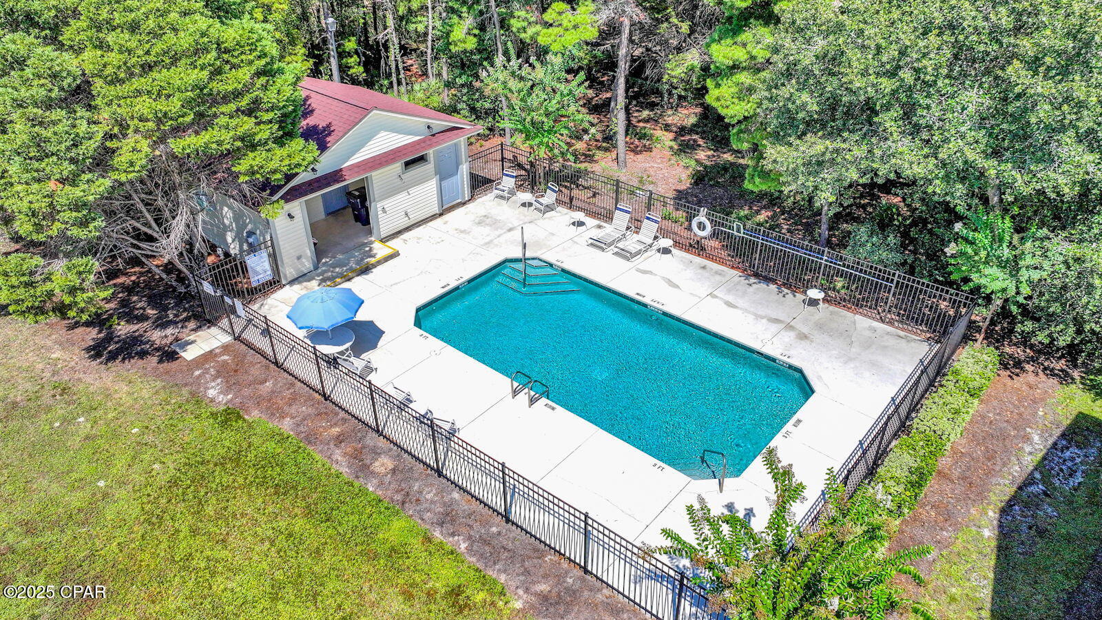 Image 35 For 231 Via Largo  # 39-b