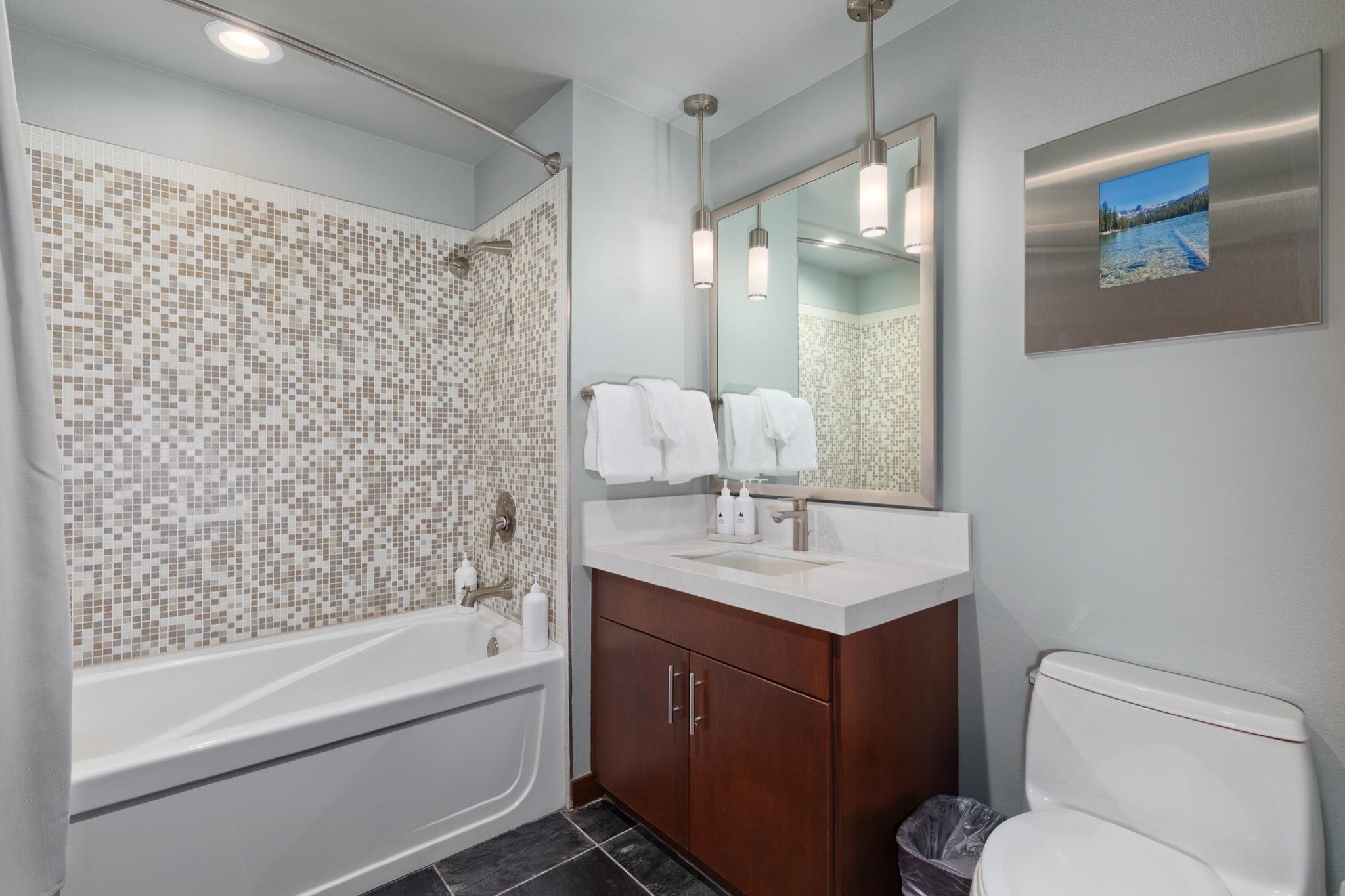 2004 Sierra Star Parkway 14