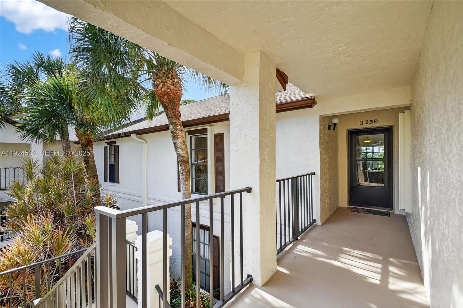 Homes for sale in Greenacres, FL | 3259 Perimeter Dr, Greenacres, FL 33467