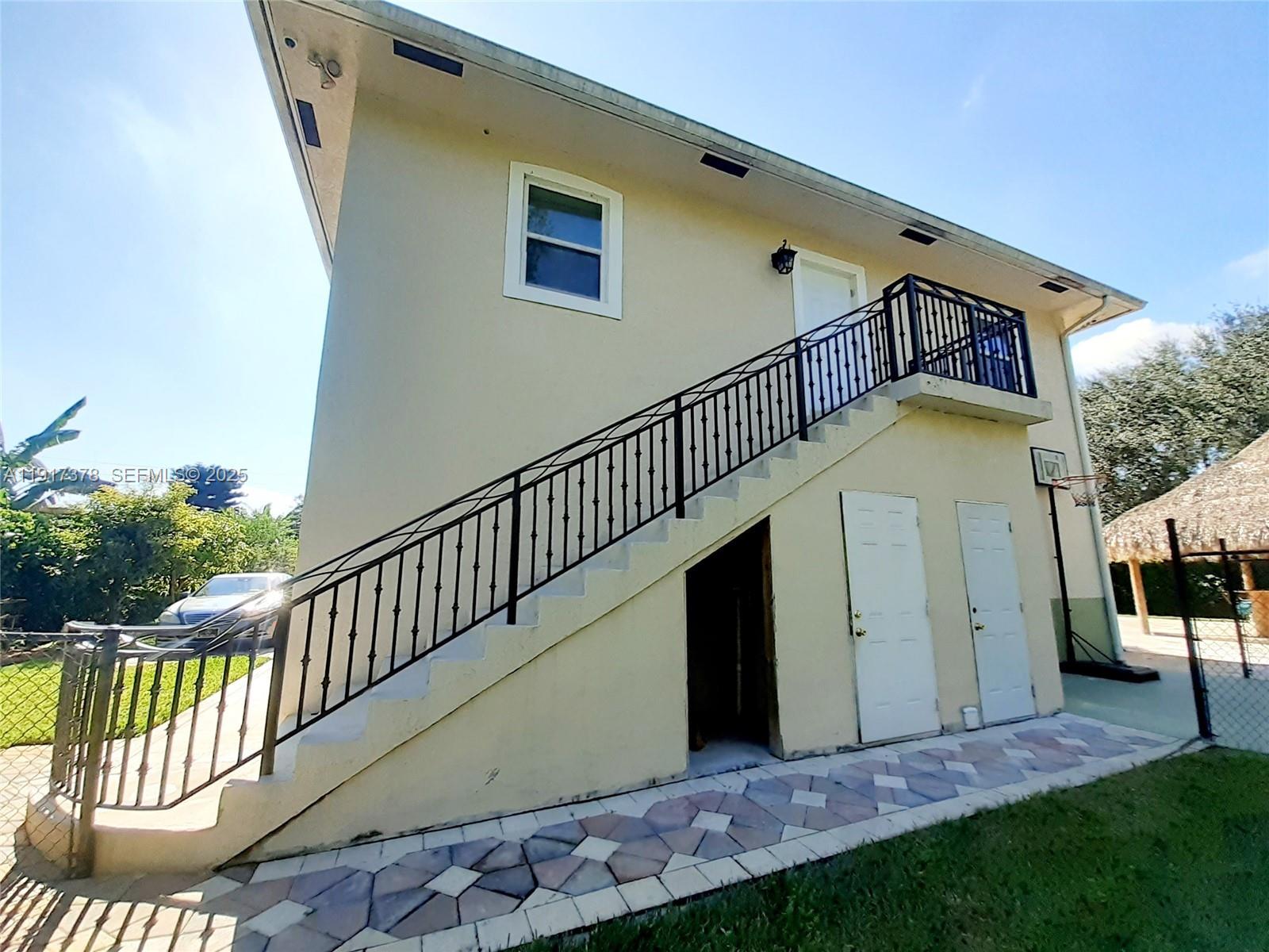 Property photo # 0