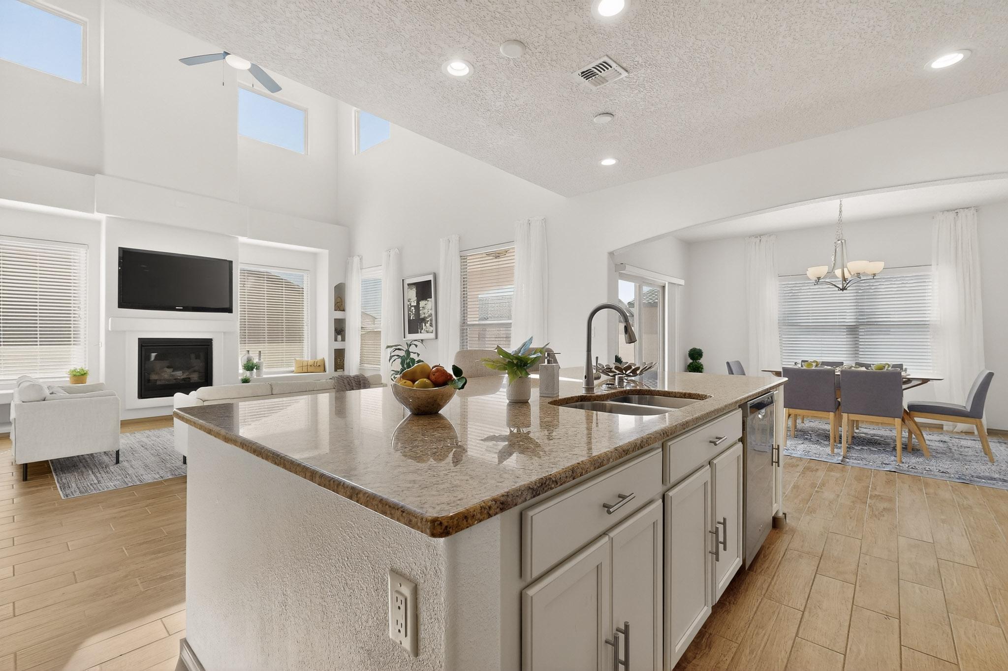 5915 S Sandia Court NE Rio Rancho, NM 87144